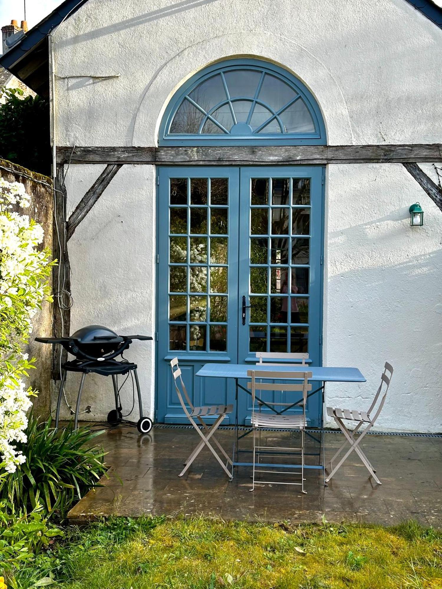 Le Vieux Manoir Villa Amboise Exteriör bild
